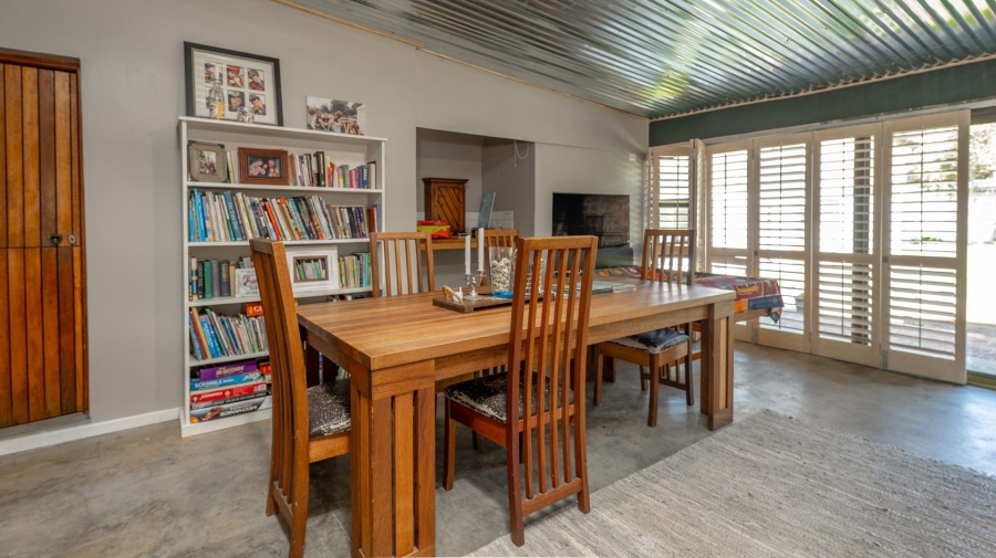 5 Bedroom Property for Sale in Bredasdorp Western Cape